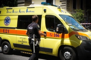 Πειραιώς: Μητέρα, γιαγιά και 3 εγγόνια παρασύρθηκαν