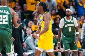 ΝΒΑ: Οι Ιντιάνα Πέισερς απέκλεισαν τους Μιλγουόκι Μπακς από τα play off - Απών ξανά ο τραυματίας Γιάννης Αντετοκούνμπο.