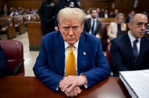 Ο Ντόναλντ Τραμπ στο δικαστήριο για την υπόθεση με την Στόρμι Ντάνιελς