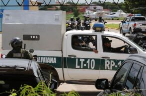 Βολιβία: Πλήθος λιντσάρει τρεις φερόμενους ως απαγωγείς ζευγαριού - Οι δύο ξυλοκοπήθηκαν μέχρι θανάτου και ο τρίτος κάηκε ζωντανός - Σκληρές εικόνες.