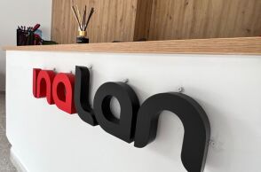 17d348dd-bff0-3fd2-099b-735cdbae6c47