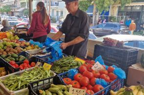 Η λαϊκή του Σαββάτου στην Καλαμάτα