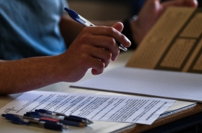 Στην τελική ευθεία για τις φετινές Πανελλήνιες εξετάσεις 