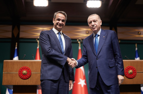 Όταν η εξωτερική πολιτική θυμίζει περισσότερο σινεμά παρά διπλωματία