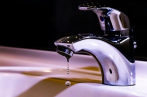 Βρύση που στάζει