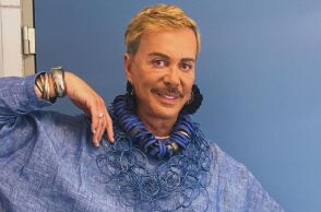 Ο Λάκης Γαβαλάς