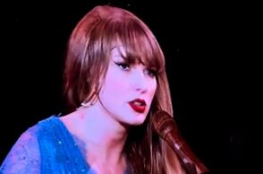 Τέιλορ Σουίφτ: Η viral "πιπιλιά" στον λαιμό της