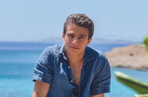 Ο Νικόλας Χαλκιαδάκης μας ξεναγεί στη δική του Αθήνα