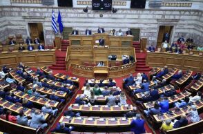 Boυλή - Προ ημερησίας για την ακρίβεια: Σύγκρουση σε προεκλογικούς τόνους - Πώς τοποθετήθηκαν οι αρχηγοί των κομμάτων.