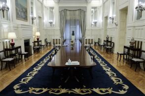 Υπουργείο Εξωτερικών: Καταδικάζει τις επιθέσεις κατά αμάχων στη Ράφα και τονίζει σε ανακοίνωσή του την ανάγκη για άμεση κατάπαυση του πυρός.