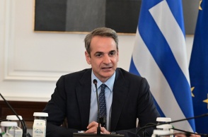 Ο Κυριάκος Μητσοτάκης κατά τη διάρκεια του Υπουργικού Συμβουλίου