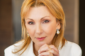 Μελίνα Τραυλού: «Η ναυτιλία των Ελλήνων ηγείται με πίστη και τιμή στη ναυτοσύνη μας»