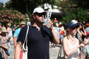 Δήμος Αθηναίων: Ανοίγουν κλιματιζόμενες αίθουσες για τον καύσωνα