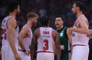 Ο Ολυμπιακός, με το 2-0, έχει καθαρό προβάδισμα για το πρωτάθλημα Ελλάδας