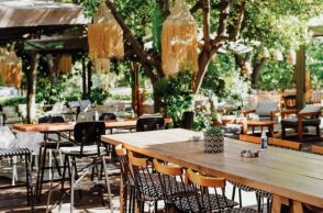 30 νόστιμα στέκια για αυτό το καλοκαίρι