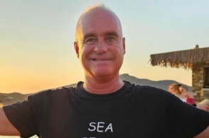 Ο 59χρονος Αμερικανός τουρίστας που έχει εξαφανιστεί στην Αμοργό