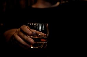 Ινδία: Στους 36 οι νεκροί από κατανάλωση νοθευμένου αλκοόλ