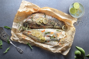 Συνταγές του μίξερ για ψάρι και γλυκά που ταιριάζουν