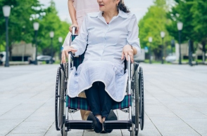 Δήμος Αθηναίων: Παρεμβάσεις για προσβασιμότητα ΑμεΑ και εμποδιζόμενων ατόμων