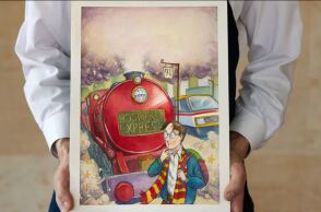 Χάρι Πότερ: Τιμή ρεκόρ για ζωγραφισμένο εξώφυλλο του πρώτου βιβλίου - Είναι πλέον «το πιο πολύτιμο αντικείμενο Χάρι Πότερ που πωλήθηκε ποτέ σε δημοπρασία»