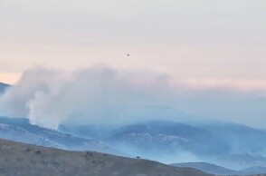 Στιγμιότυπο από τη φωτιά στη Χίο