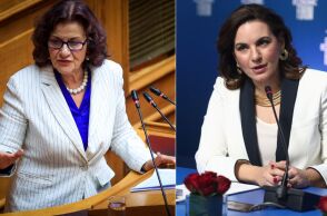 Εξηγήσεις δίνει η Θεανώ Φωτίου για το επεισόδιο με την Όλγα Κεφαλογιάννη - Είχε πει «άει στο διάολο» απευθυνόμενη στην υπουργό Τουρισμού. 