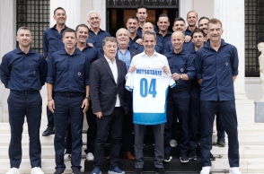 Ο Μητσοτάκης συναντήθηκε με την Εθνική του Euro 2004