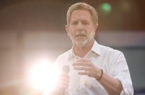 Παύλος Γερουλάνος: Κυκλοφόρησε το πρώτο προεκλογικό σποτ του 