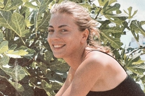 Σμαράγδα Καρύδη