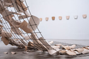 Η Αλεξία Ψαραδέλη παρουσιάζει τις Mīres των Κυκλάδων