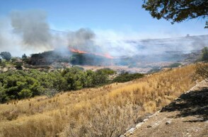 Φωτιά στη Σύρο