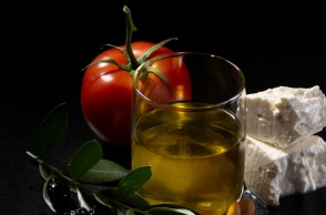 Μίξερ 8: Ο Στέλιος Παρλιάρος γράφει για τα ελληνικά προϊόντα 