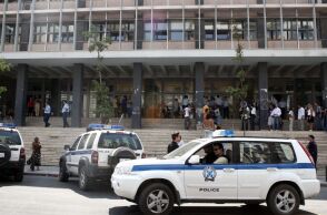 Θεσσαλονίκη: Συνελήφθη 26χρονος που εισήγαγε ναρκωτικά μέσω ταχυδρομικών δεμάτων και τα διακινούσε σε Ευρώπη και Ασία.