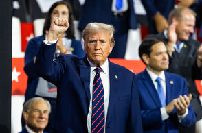 Ο Ντόναλντ Τραμπ και οι άλλοι μετά την απόπειρα δολοφονίας