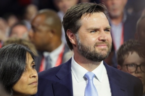 Ο Ρεπουμπλικάνος υποψήφιος αντιπρόεδρος Τζέι Ντι Βανς καλεί τους Αμερικανούς να επιλέξουν «νέο δρόμο»