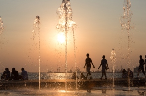 Καύσωνας: Πού θα αγγίξει ο υδράργυρος τους 42 βαθμούς την Παρασκευή