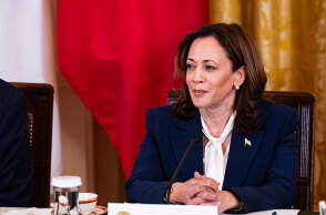 Μπορεί η Κάμαλα Χάρις να κάνει την ανατροπή;