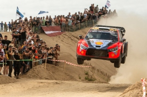 O Kalle Rovanpera κερδίζει το TET Ράλλυ Λετονίας