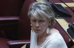 H Έλενα Ακρίτα