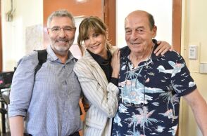 «Το Δίχτυ»: Στα γυρίσματα της νέας αστυνομικής σειράς, με τη σκηνοθετική σφραγίδα του Μανούσου Μανουσάκη - Ο φακός της ΕΡΤ ακολούθησε τους πρωταγωνιστές.