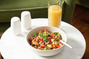 9 σαλάτες που μπορείς να φας (και) ως κυρίως γεύμα