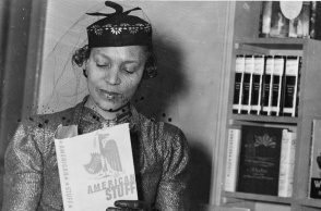 Ζόρα Νιλ Χέρστον