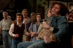 Η ιστορία πίσω από την πρεμιέρα του «Saturday Night Live» γίνεται ταινία και το πρώτο trailer μόλις κυκλοφόρησε