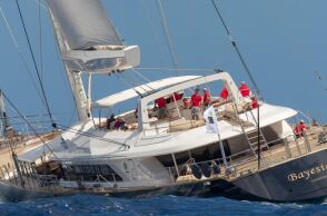 Ναυάγιο - Παλέρμο: Συνεχίζονται οι έρευνες για τους αγνοούμενους - Εξειδικευμένοι δύτες συμμετέχουν