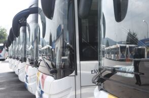 Σταϊκούρας: Σήμερα υπογράφεται η σύμβαση για 300 νέα λεωφορεία με leasing