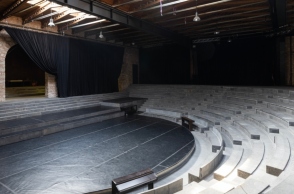 Ο ΝΕΟΝ παρουσιάζει την έκθεση «space of togetherness» στη Δραματική Σχολή του Εθνικού Θεάτρου 