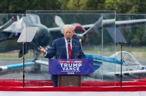 Τραμπ για Χάρις: Αν κερδίσει σίγουρα θα γίνει ο Γ' Παγκόσμιος Πόλεμος