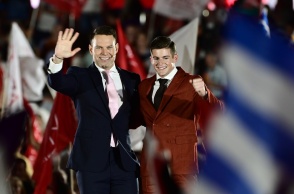 Στέφανος Κασσελάκης - Τάιλερ ΜακΜπέθ