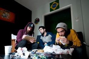 Κάνα Δυο Φωτογραφίες: η έκθεση φωτογραφίας του Δημήτρη Μουγκού έρχεται στην Αθήνα και το Cinobo Όπερα, την Παρασκευή 20 Σεπτεμβρίου