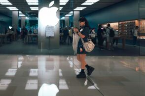 ΕΕ: Νίκη της δικαιοσύνης της Ευρωπαϊκής Ένωσης σε δύο υποθέσεις κατά των Apple και Google - Επιβλήθηκαν πρόστιμα δισεκατομμυρίων.